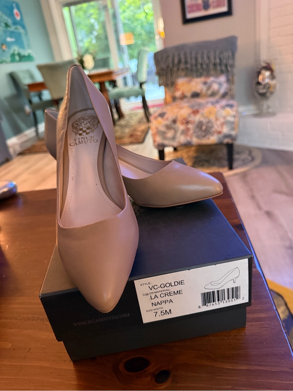 NIB Vince Camuto La Creme Pointed-Toe Nappa Pump